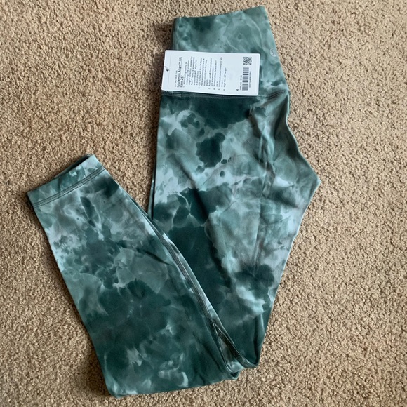 lululemon athletica Pants - Lulu Lemon Align Leggings 25 inch. Size 4.